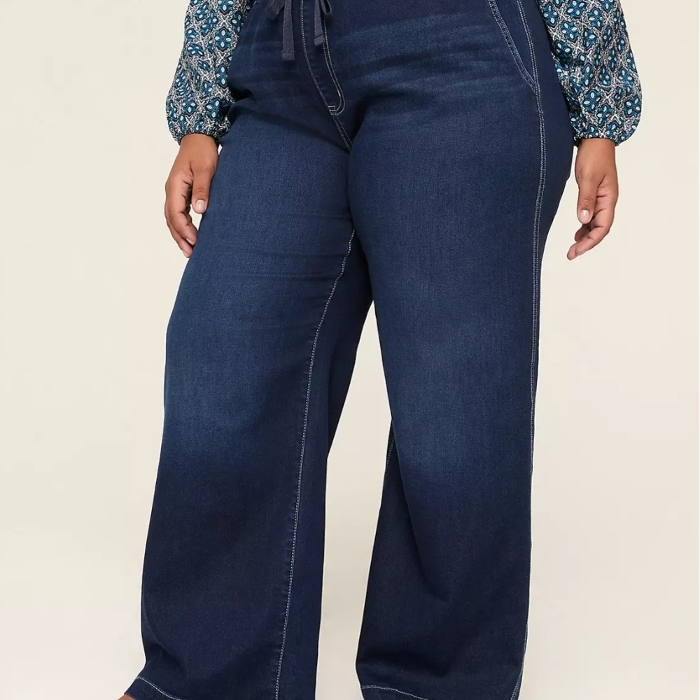 Lane Bryant  Wide-Leg Jeans Size 16 Reg